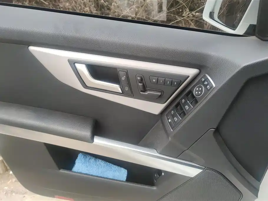Mercedes-Benz GLK-Class 2013 GLK 300 4MATIC Dynamic Sunroof фото 7