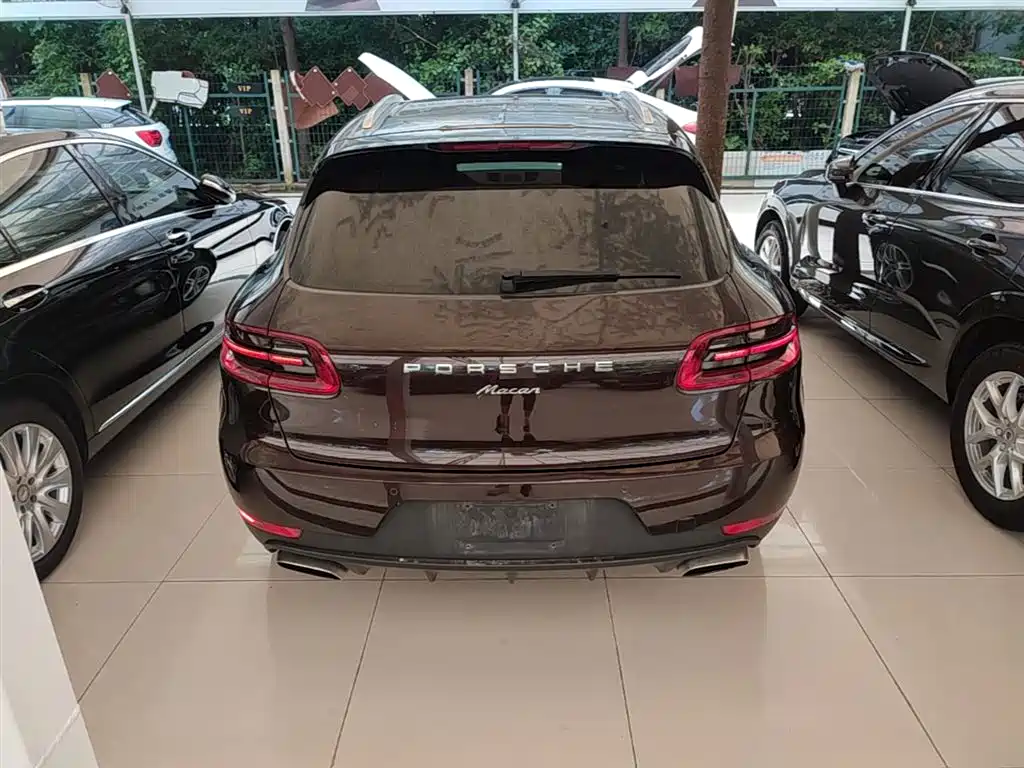 Porsche Macan 2017 Macan 2.0T фото 6