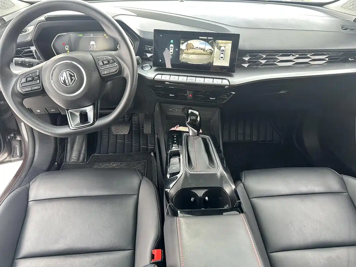 Фото 9 - MG MG5