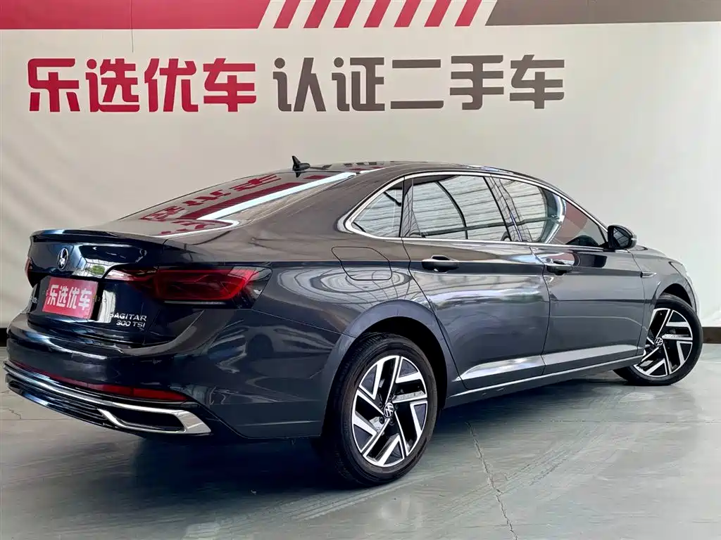 Volkswagen Sagitar 2023 300TSI DSG Surpassing Edition фото 4
