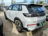 Photo 7 - BYD Hai Shi 05 EV