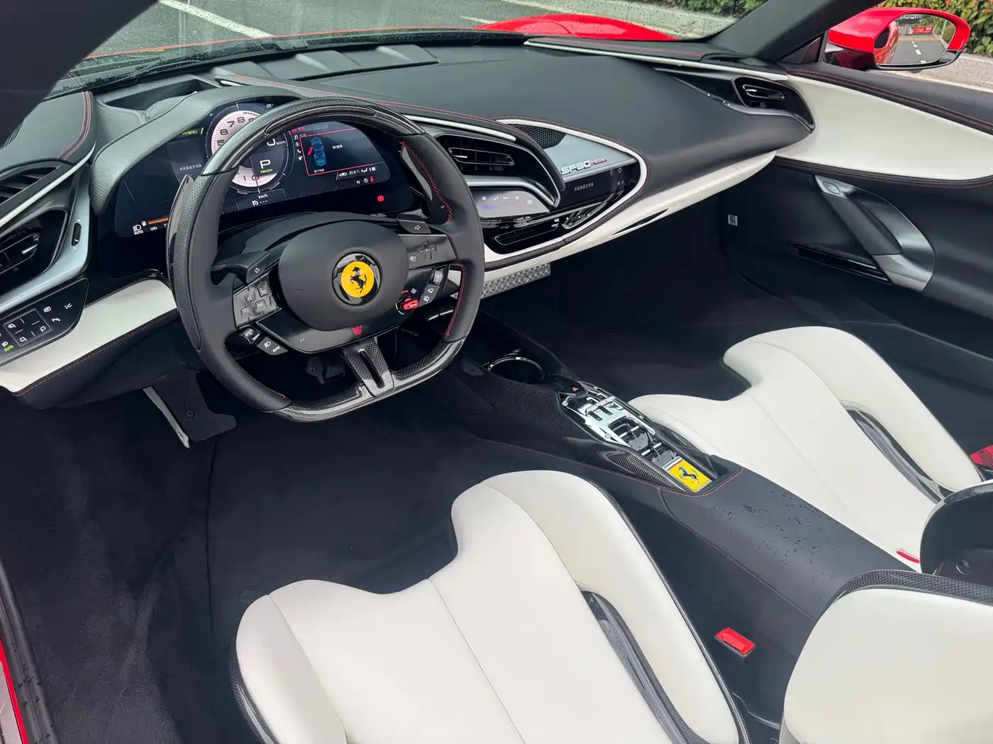 Ferrari SF90 2025 2021 3.9T V8 Spider