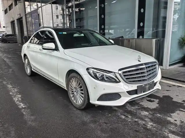 Mercedes-Benz C-Class 2015 C 200 L — фото 5