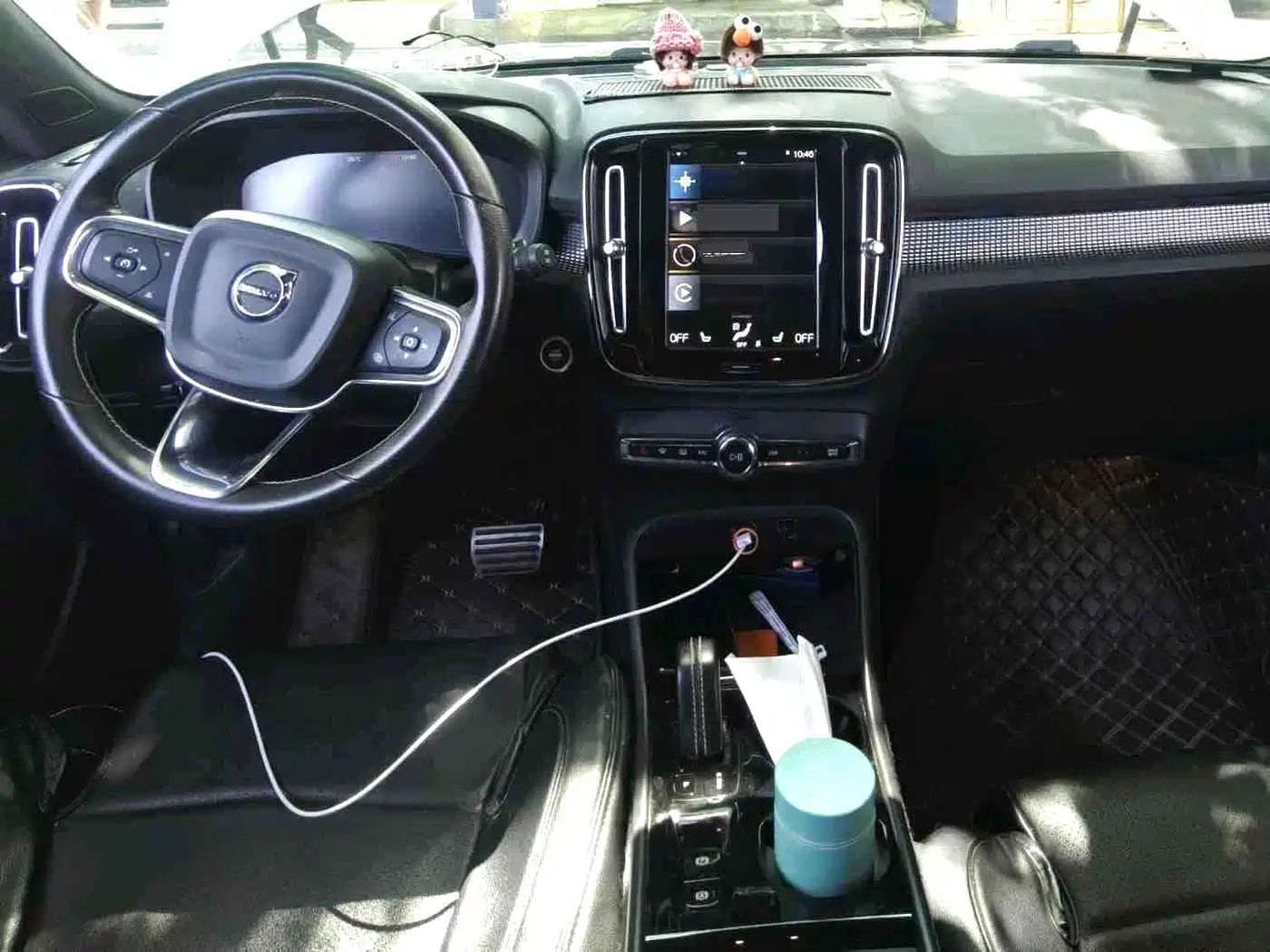 Фото 7 - Volvo XC40