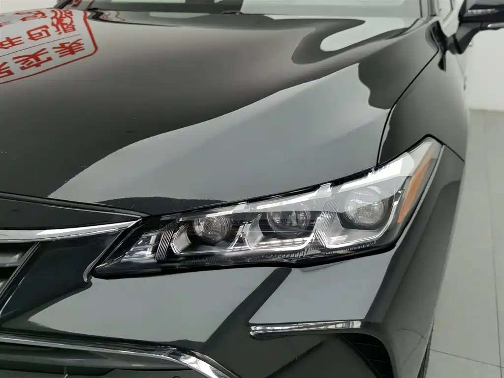 Toyota Avalon 2019 Hybrid 2.5L XLE Premium Edition China VI фото 7