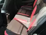 Photo 17 - Hyundai Elantra