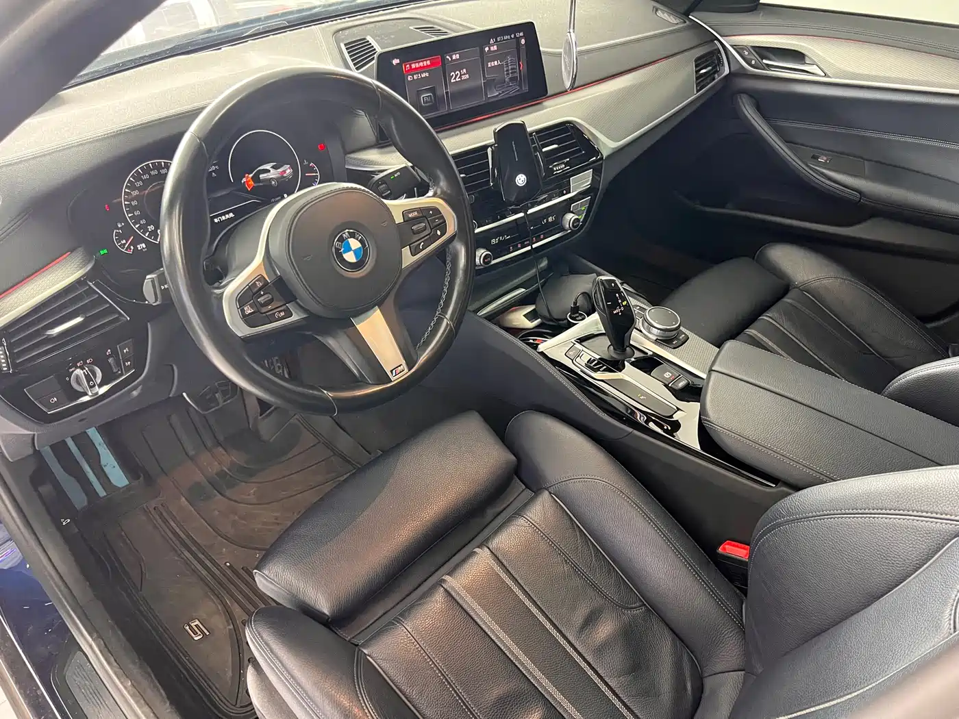 BMW 5 Series (Import) 2019 525i M Sport Package фото 4