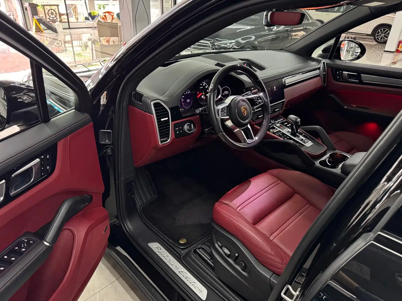 Porsche Cayenne 2023 Cayenne 3.0T Platinum Edition фото 13