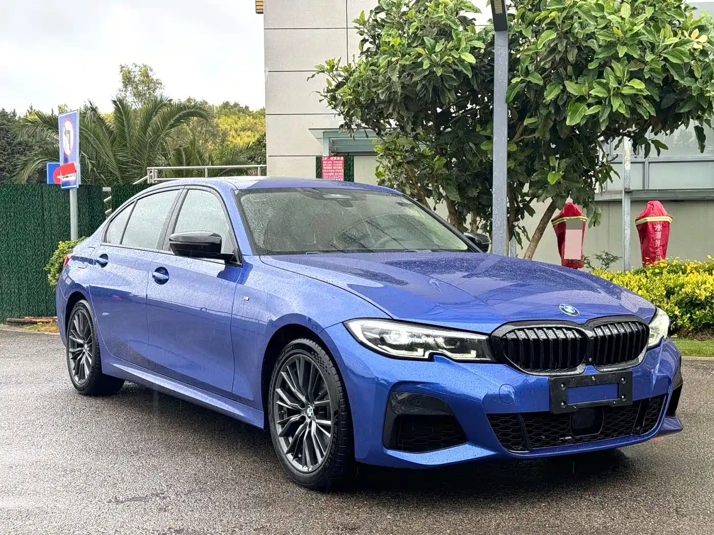 BMW 3 Series 2020 325Li M Sport Black Night Package фото 3