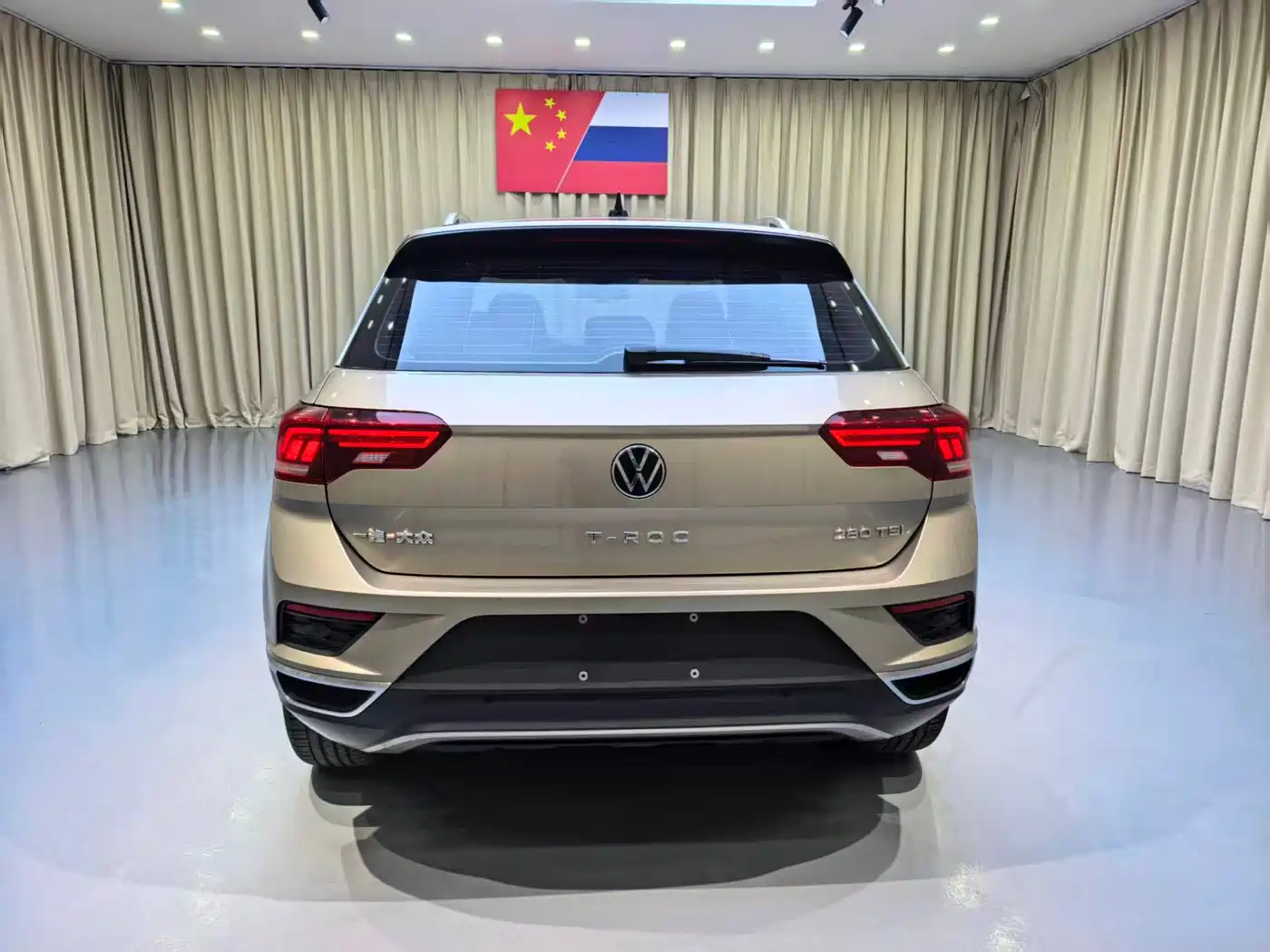 Volkswagen T-ROC 2022 280TSI DSG 2WD Comfort PLUS фото 5