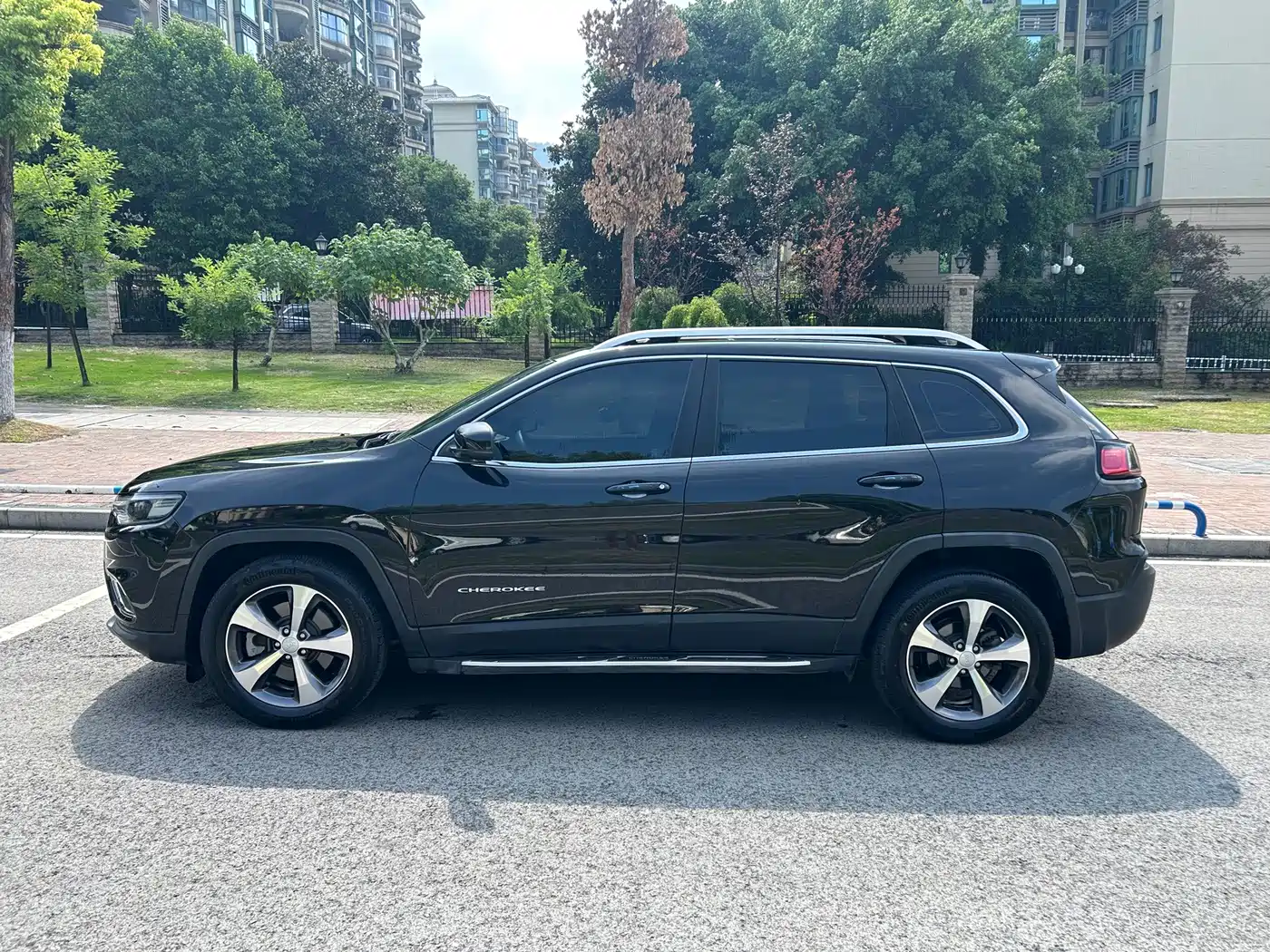2021 Jeep Cherokee
