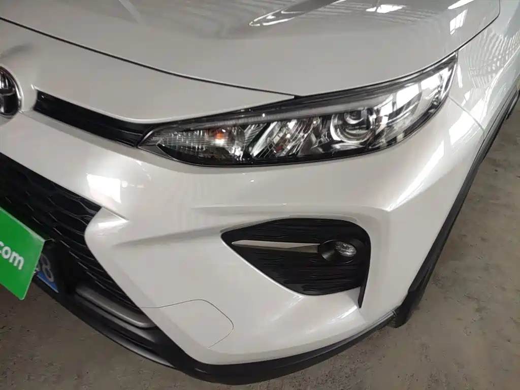 Toyota Wildlander 2022 2.0L CVT FWD Leading Edition фото 24