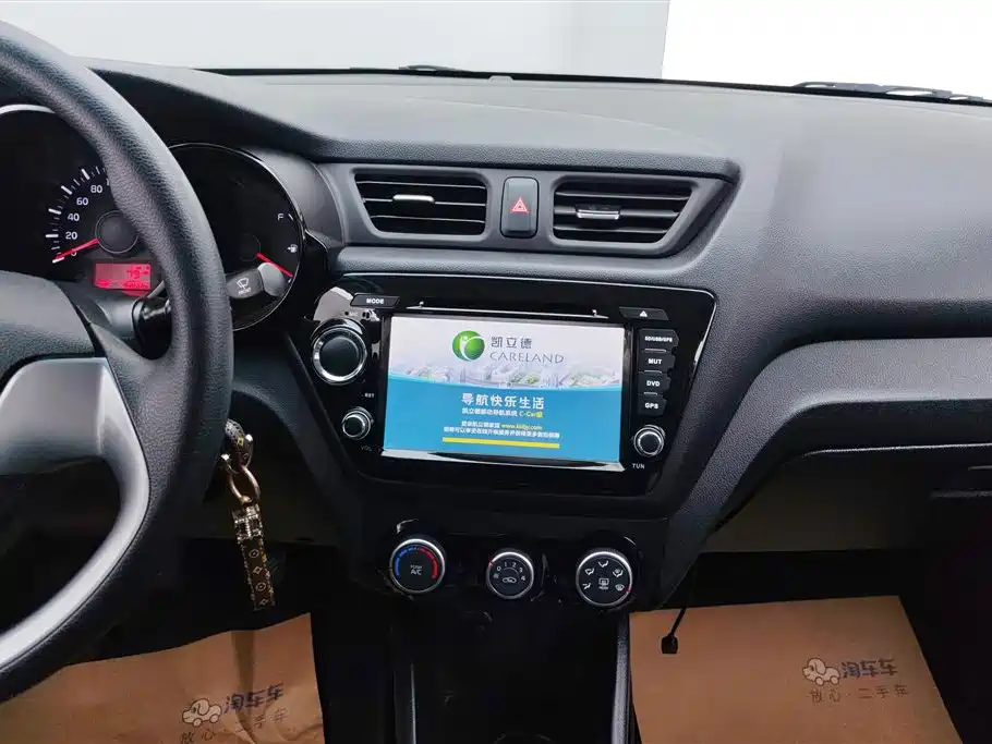 Kia K2 2015 Sedan 1.4L MT GLS фото 13