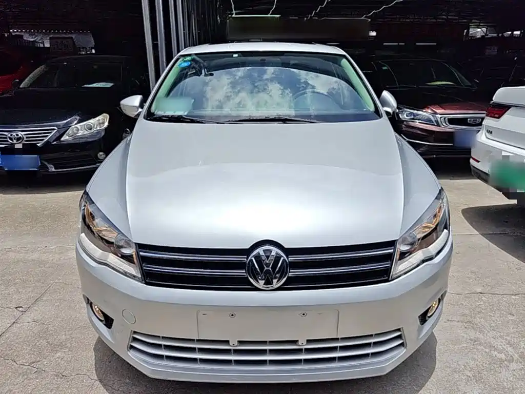 Volkswagen Jetta 2013 1.6L Automatic Comfort фото 3
