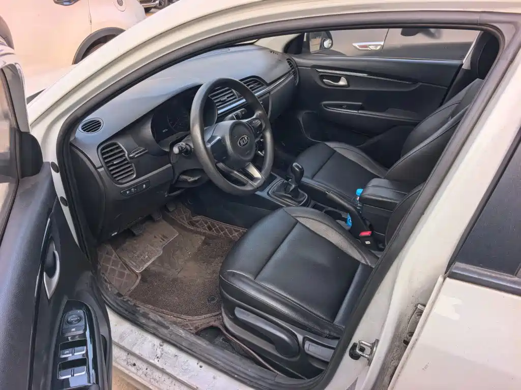 Kia K2 2018 2017 Sedan 1.4L MT GLS