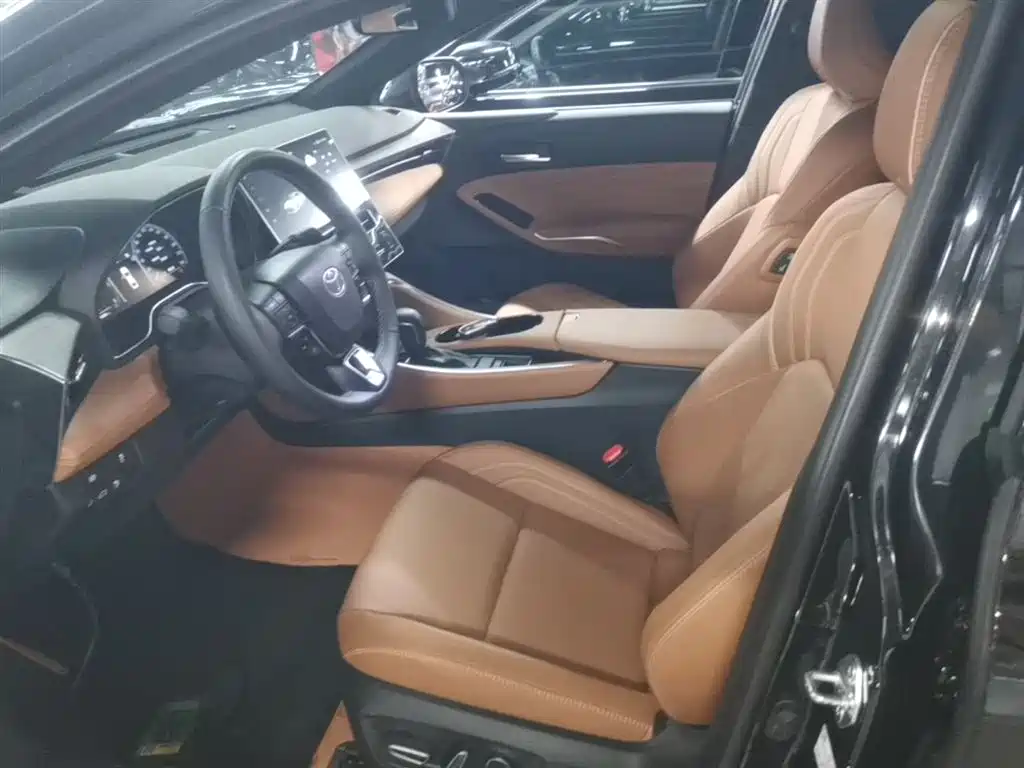 Toyota Avalon 2024 Hybrid 2.0L Luxury Edition фото 15