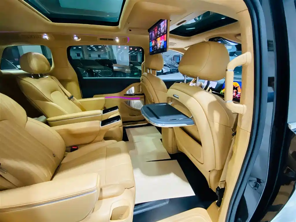 Voyah Auto Voyah Dreamer 2025 PHEV AWD Flagship Kunpeng Edition фото 15