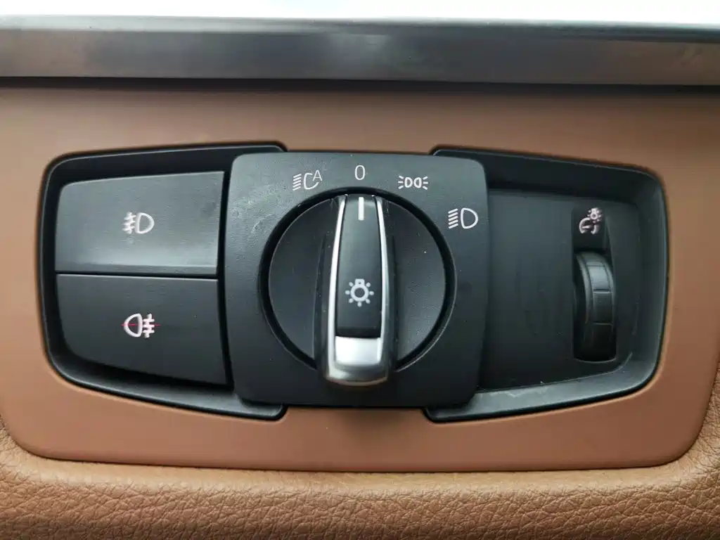 صورة 21 - BMW 4 Series