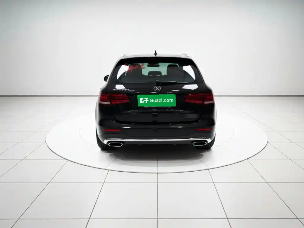 Фото 4 - Mercedes-Benz GLC