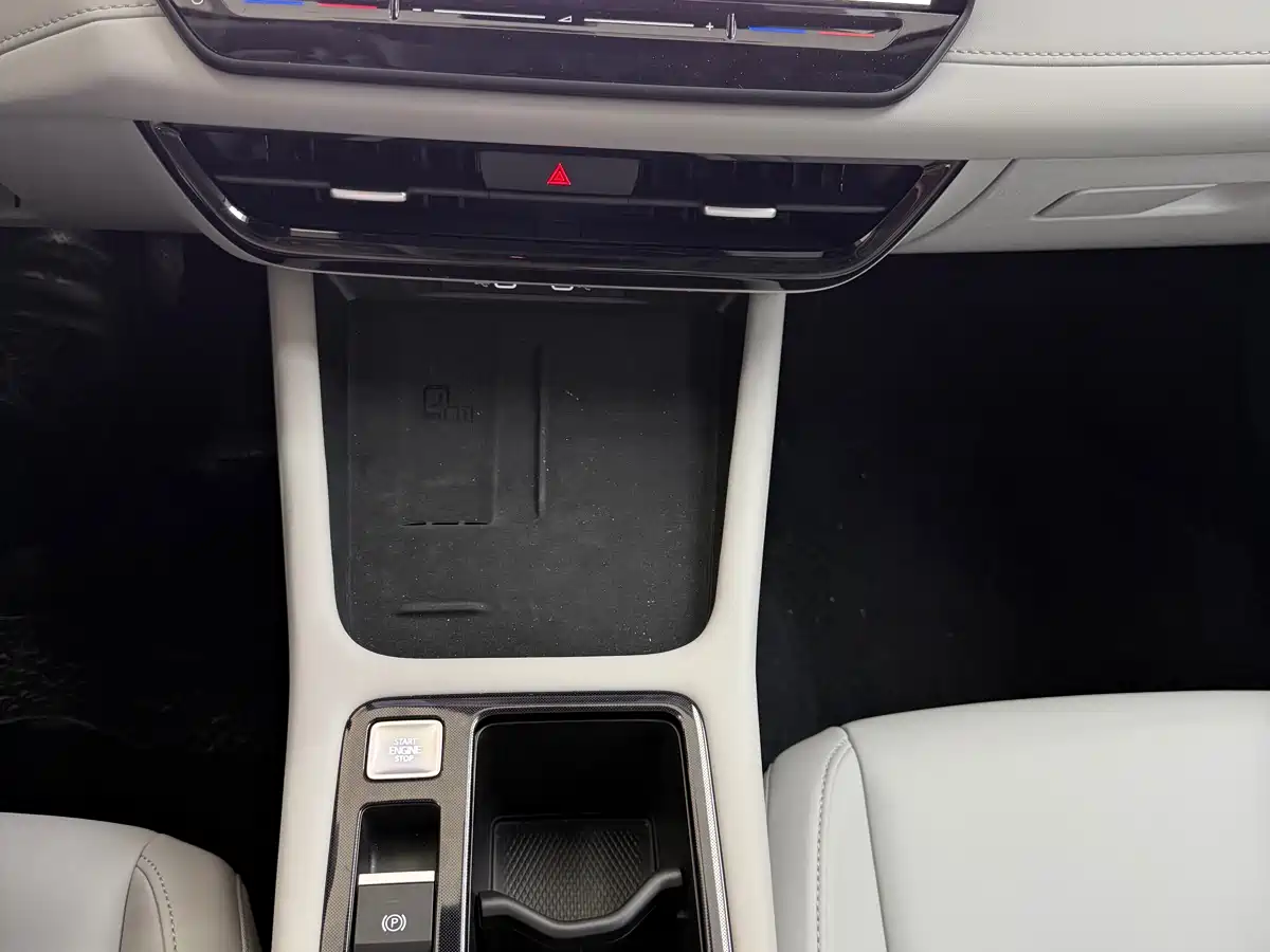 Volkswagen Lavida 2025 PRO 1.5T Classic Edition (Premium) фото 24