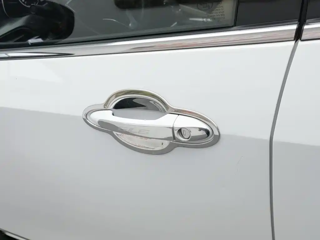 Buick GL6 2023 2021 323T Mild Hybrid Connected Luxury