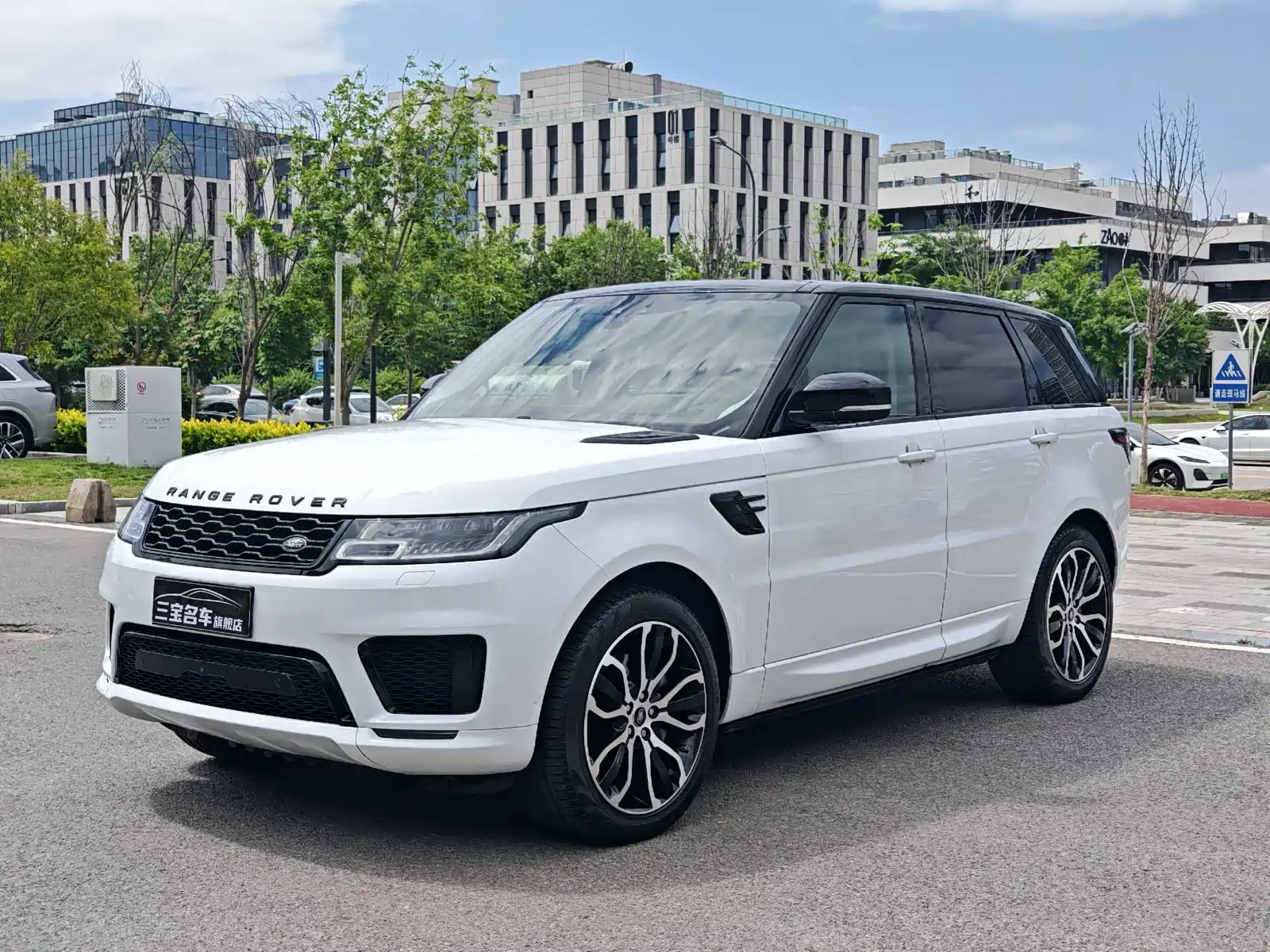 Фото 1 - Land Rover Range Rover Sport