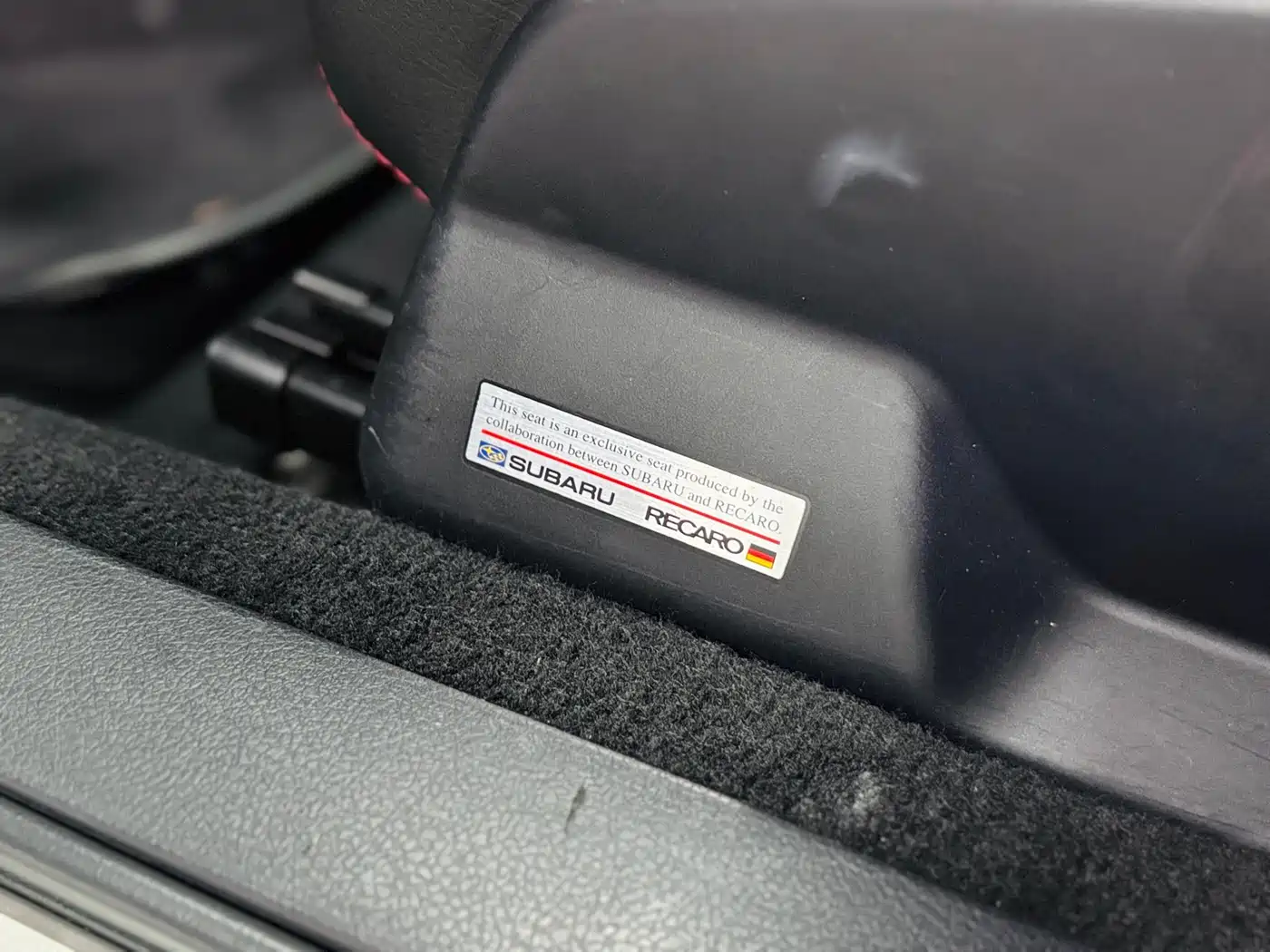 Subaru Impreza 2011 2.5T WRX STi Sedan фото 10