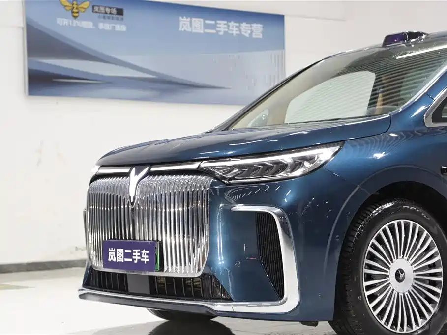 Voyah Auto Voyah Dreamer 2025 Model PHEV 4WD Premium QianKun Edition фото 5