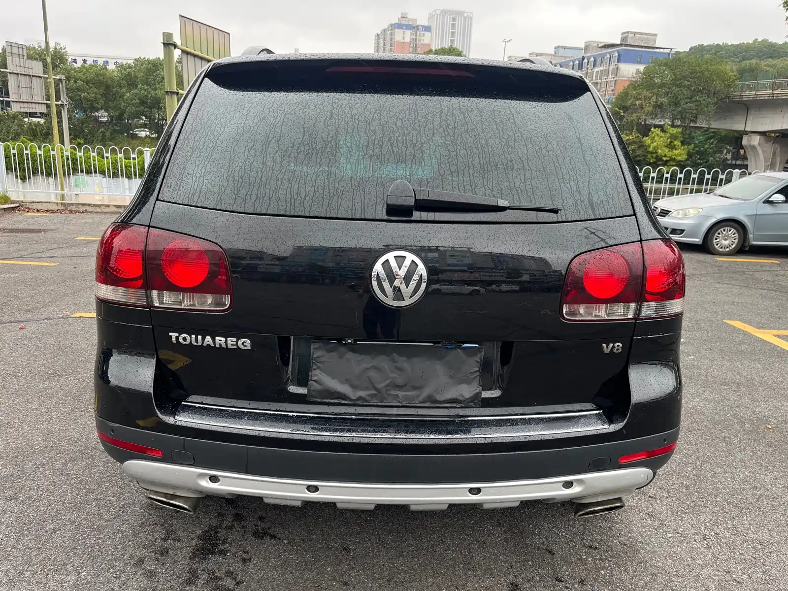 Фото 14 - Volkswagen Touareg
