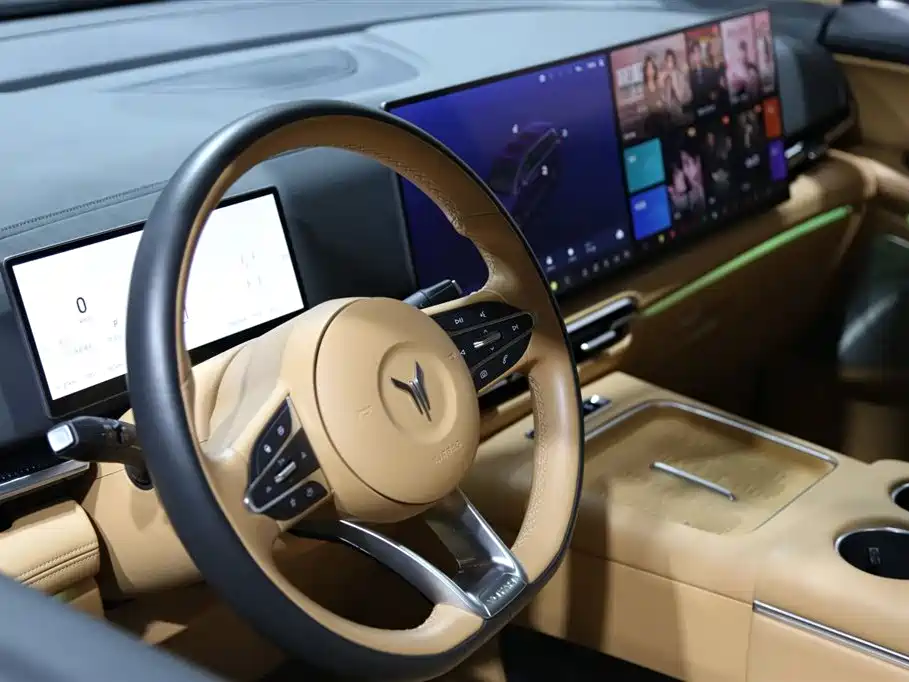 Voyah Auto Voyah Dreamer 2025 PHEV AWD Flagship Kunpeng Edition фото 5