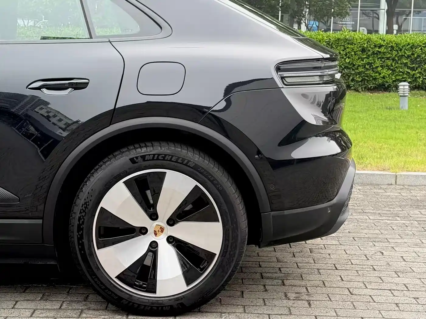 Porsche Macan EV 2024 2024 Macan 4