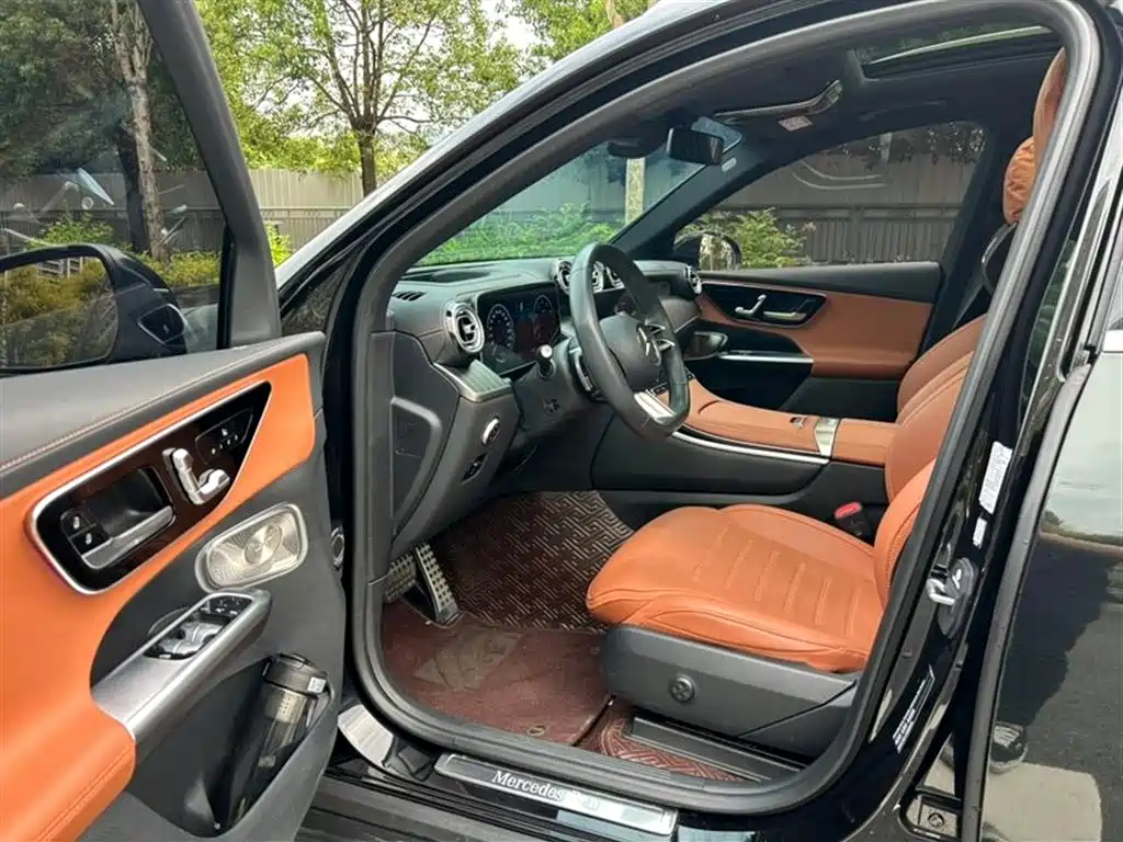 Mercedes-Benz GLC 2024 GLC 300 L 4MATIC Luxury 5-seater фото 7