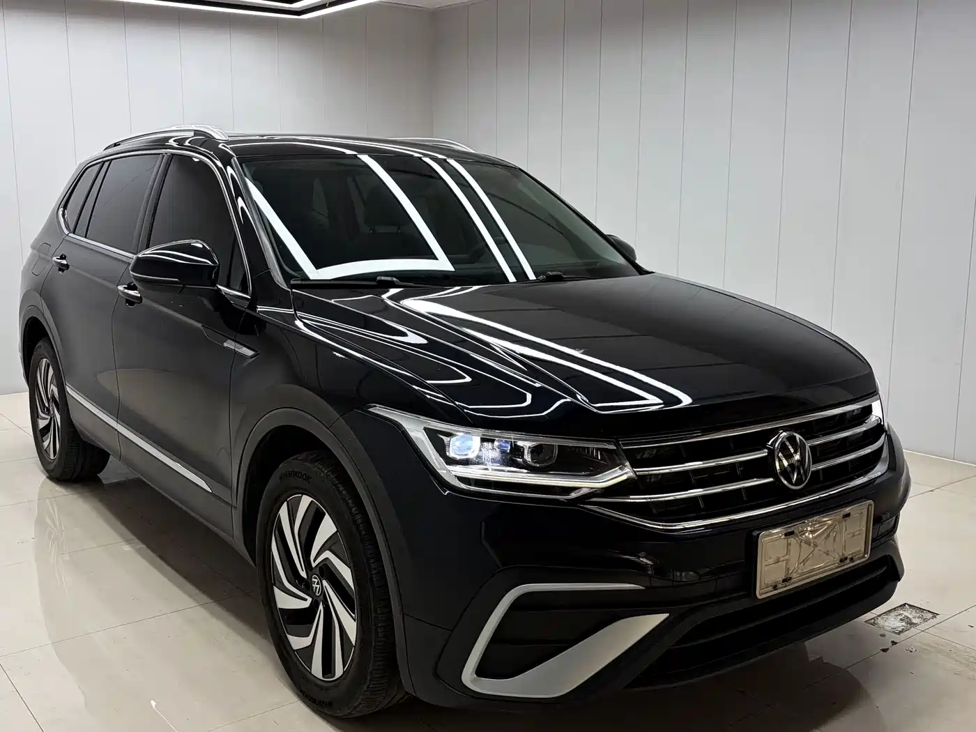 Volkswagen Tiguan L 2023 280TSI 2WD Trend Limited Edition фото 3