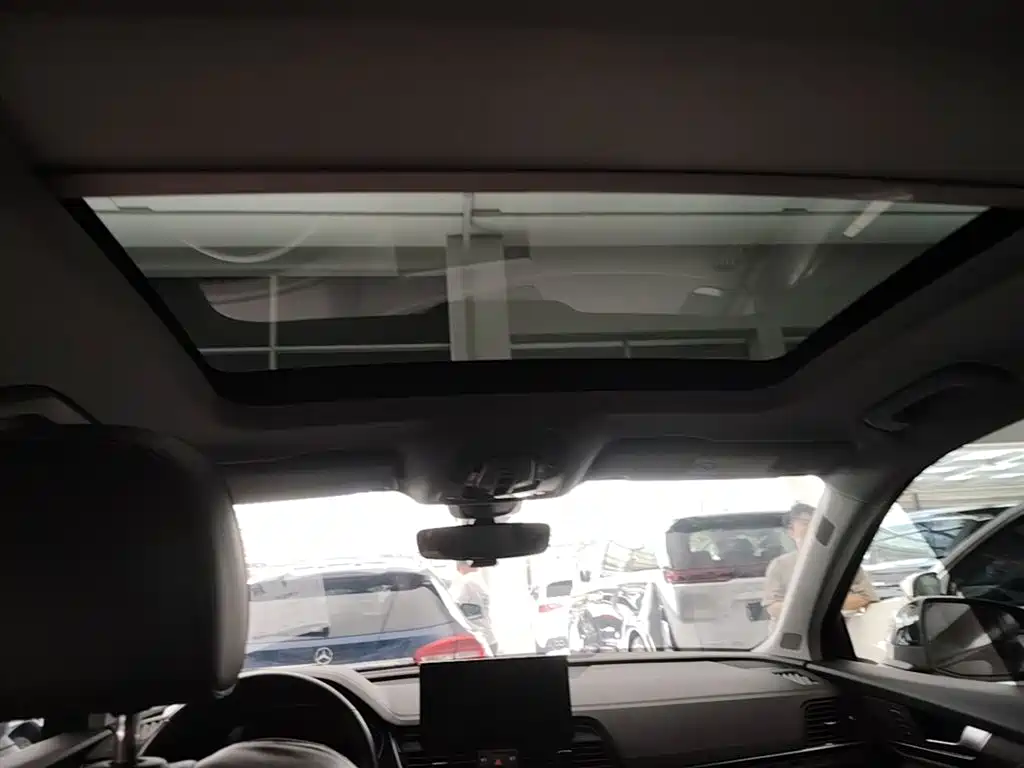 Audi Q5L 2022 45T Premium Dynamic фото 18