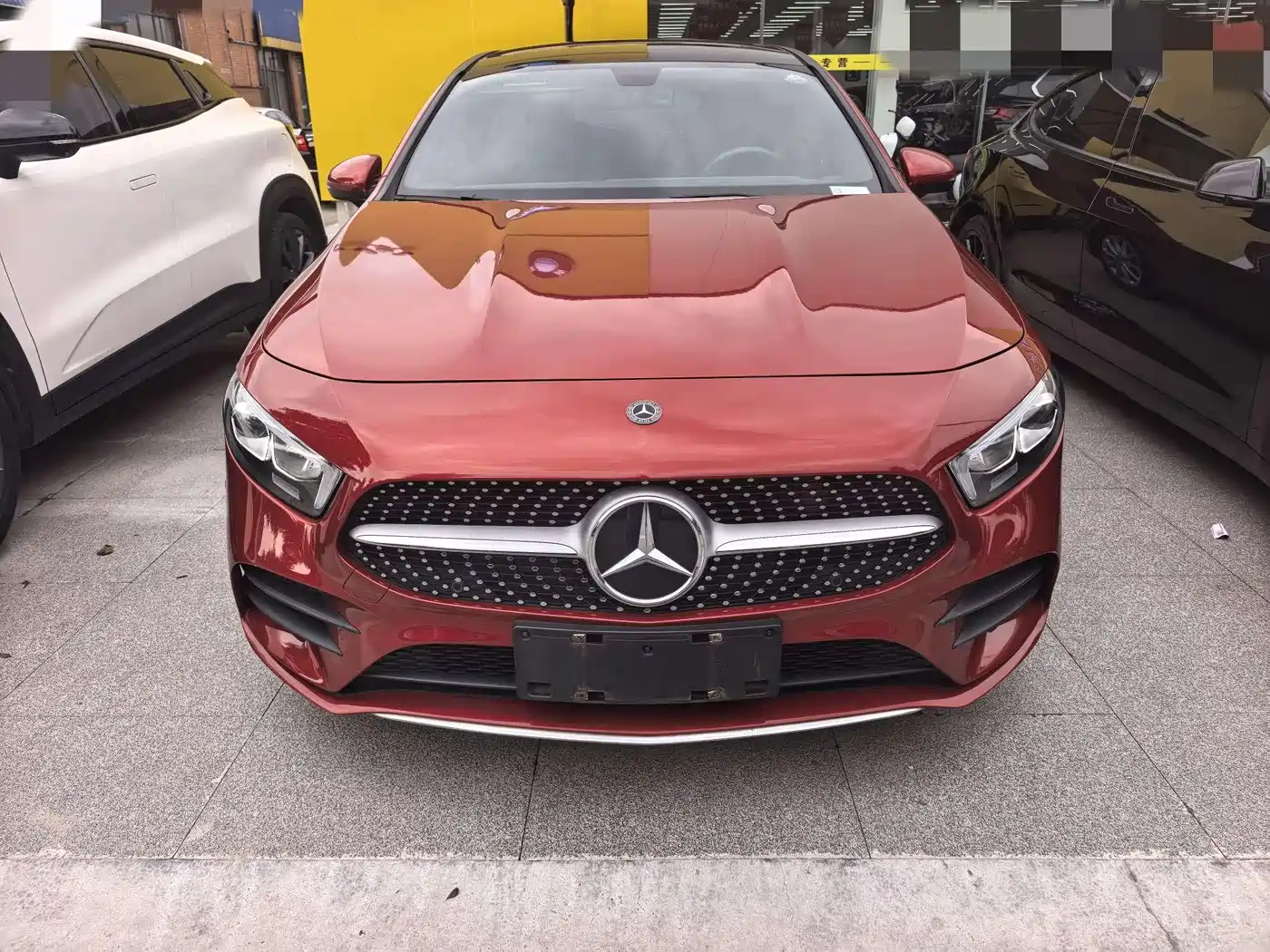 Mercedes-Benz A-Class 2019 A 200 L Sport Sedan фото 2