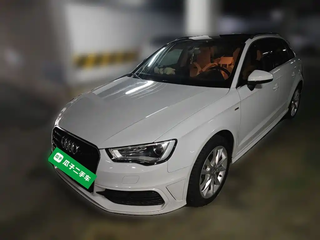 Audi A3 (Import) 2014 2014 Sportback 40 TFSI S line Comfort