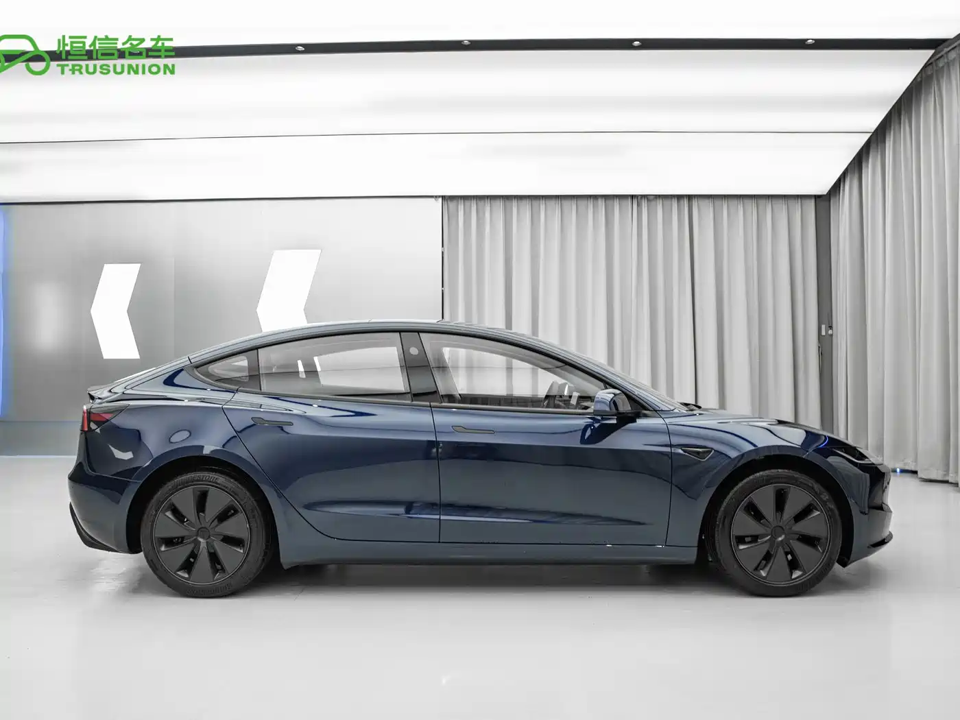Tesla Model 3 2026 2025 Model Rear-Wheel Drive Edition