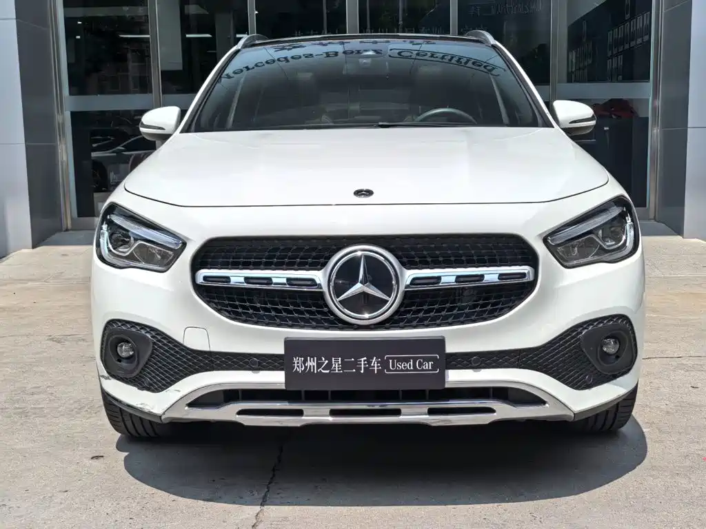 Mercedes-Benz GLA 2023 2023 GLA 200