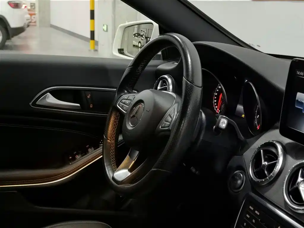 Mercedes-Benz CLA (Import) 2017 CLA 200 Dynamic фото 22