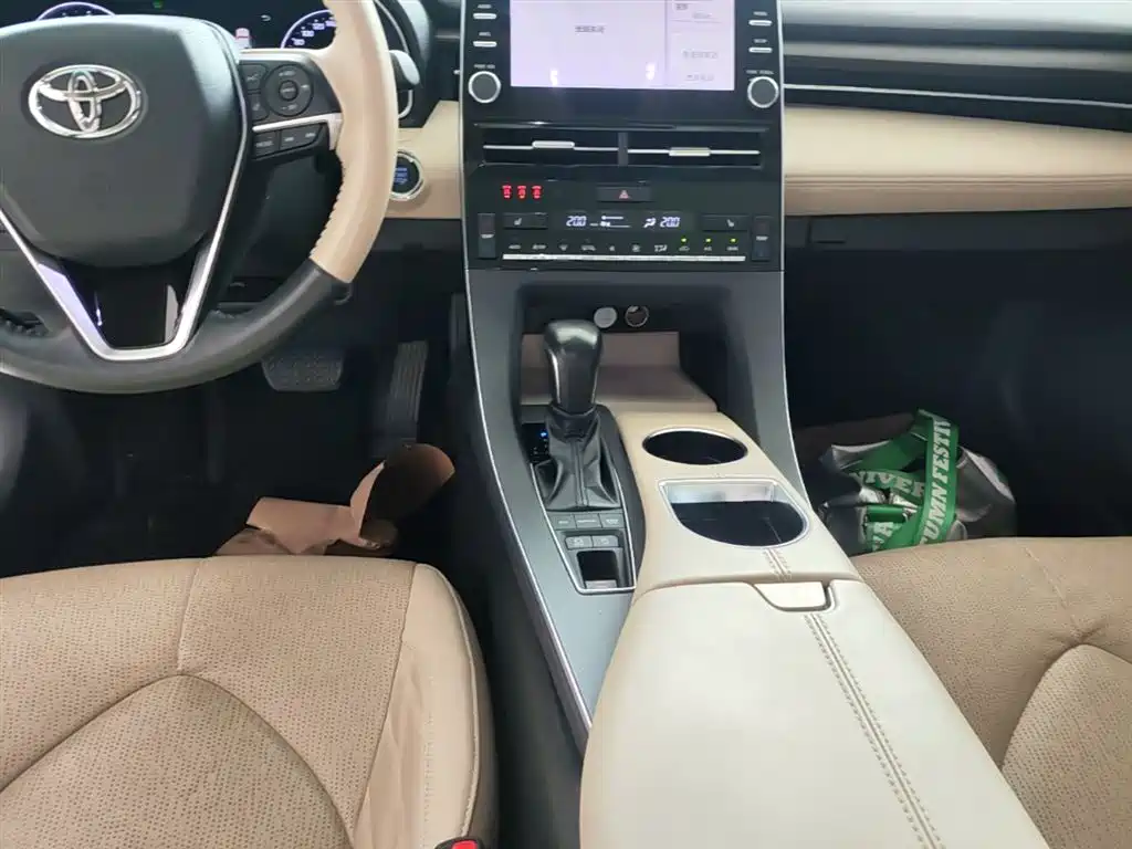 Toyota Avalon 2019 2.5L Touring Premium Edition China VI фото 14