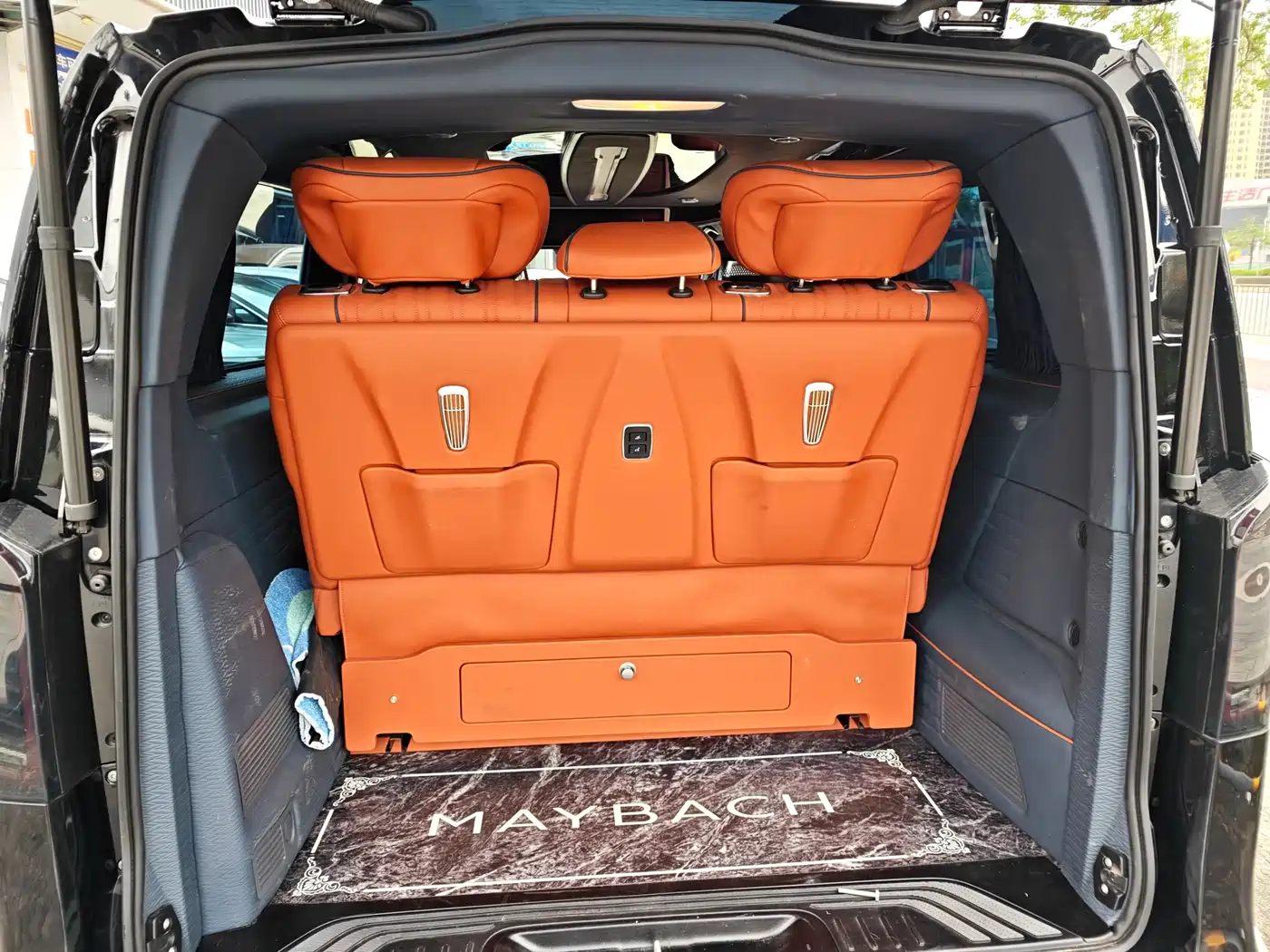 Mercedes-Benz Vito 2024 2.0T Elite Edition 7-Seater фото 7