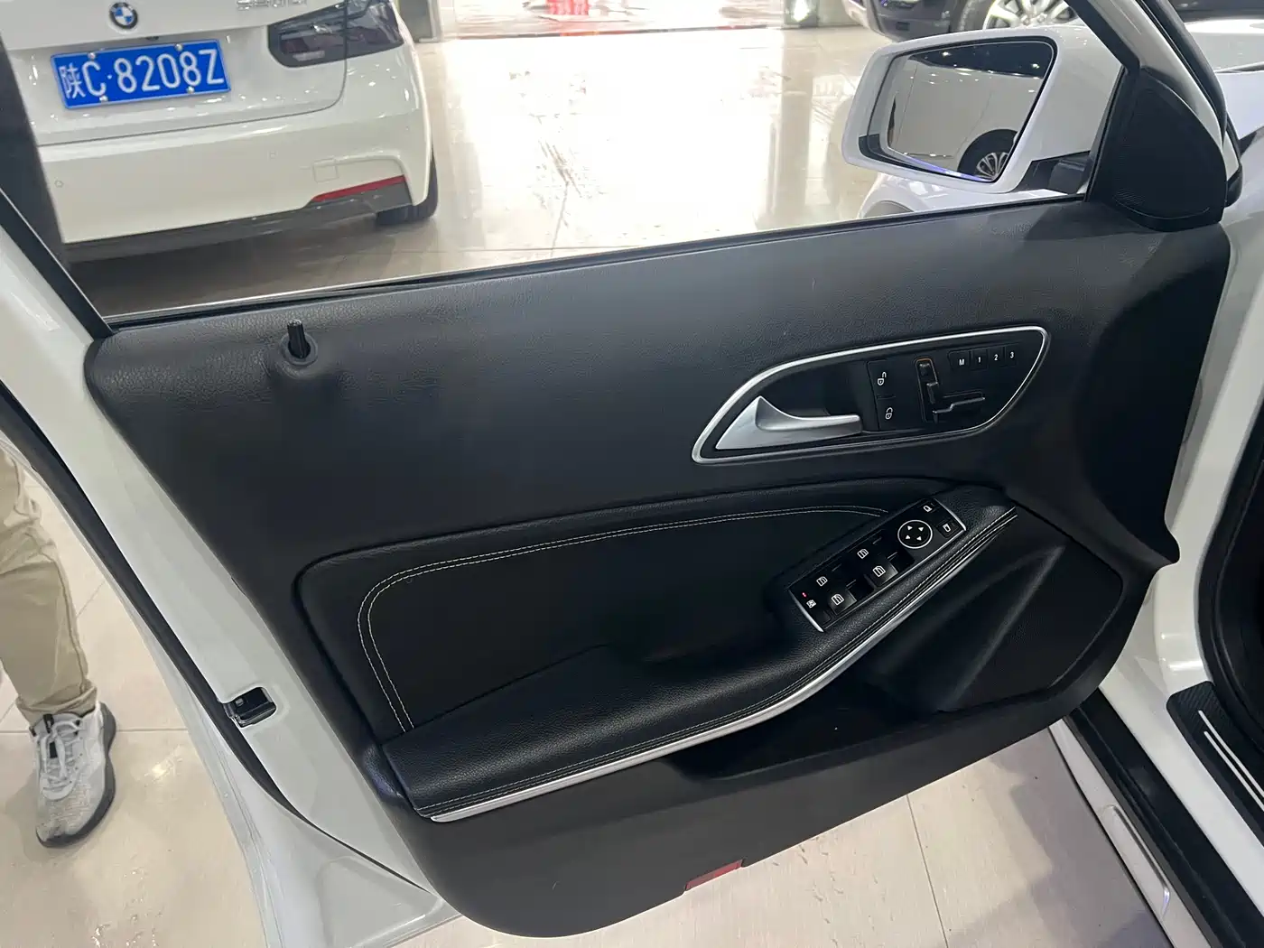 Mercedes-Benz GLA 2017 GLA 200 Dynamic фото 6