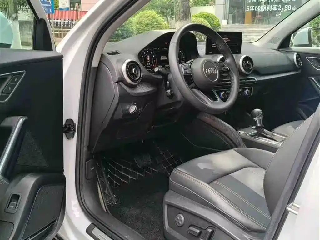 Audi Q2L 2022 35 TFSI Luxury Elegance фото 6