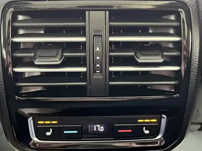 Volkswagen Weilan 2017 380TSI 2WD Comfort Edition фото 18