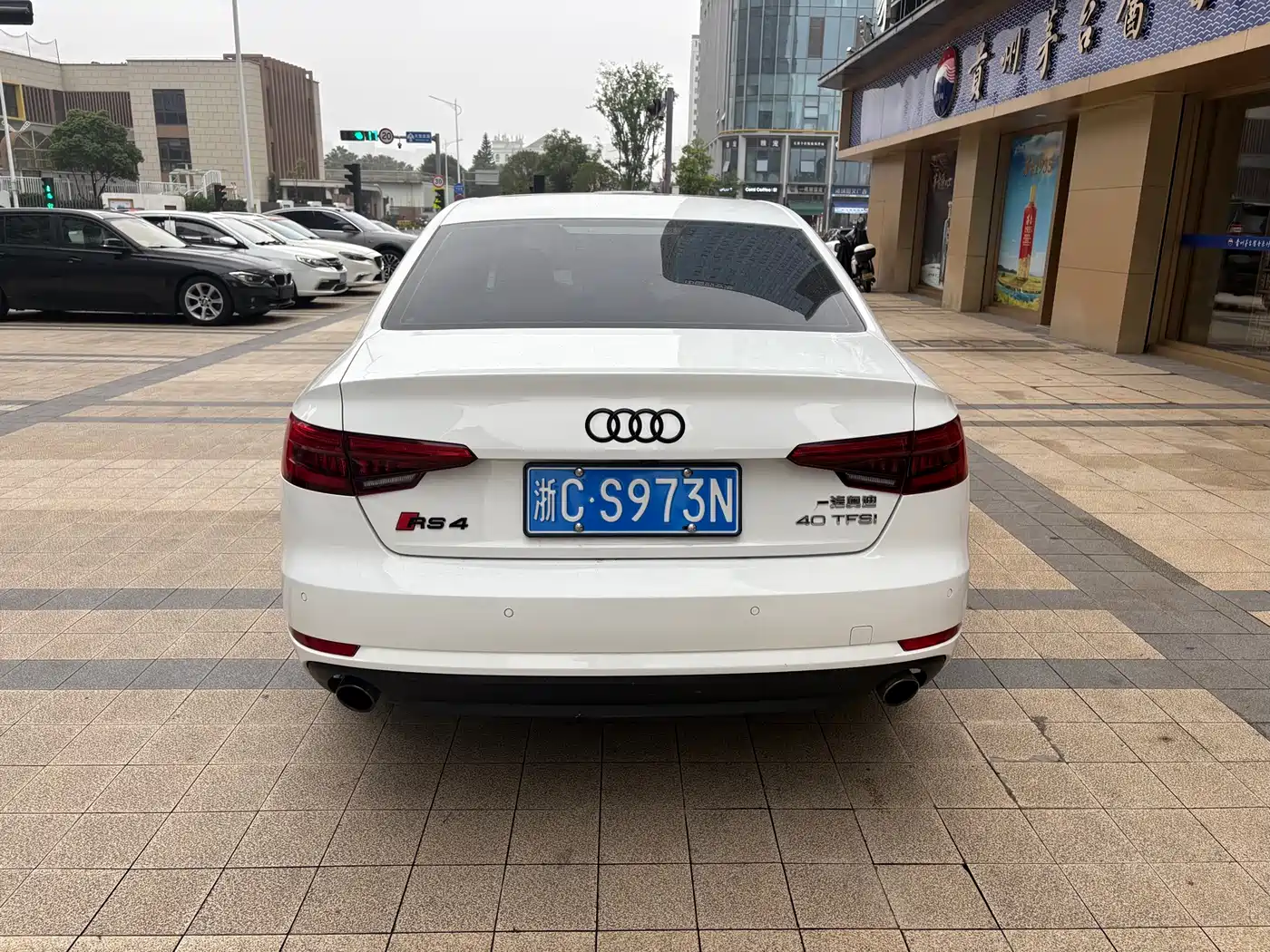 Audi A4L 2017 40 TFSI Fashion Edition фото 4