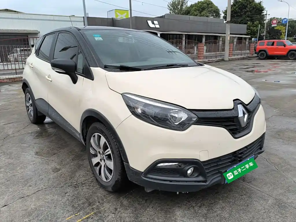 Фото 4 - Renault Captur