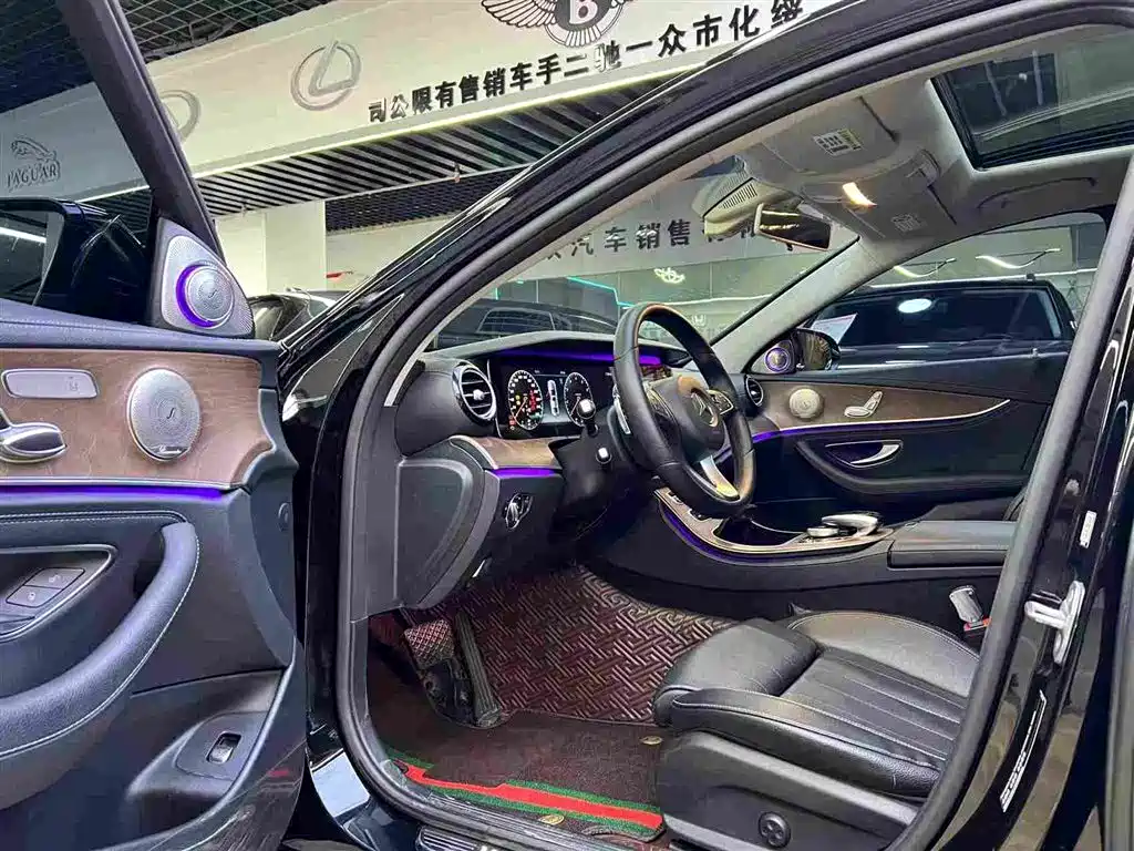 Mercedes-Benz E-Class 2018 E 200 L фото 4