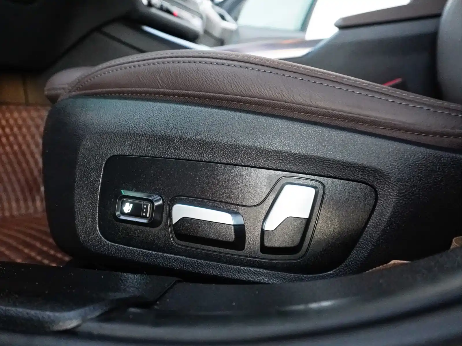 Photo 13 - BMW 3 Series
