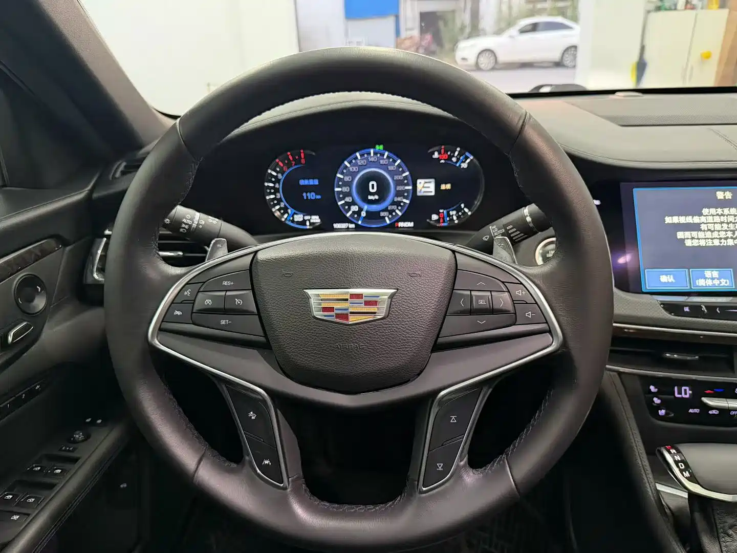Фото 8 - Cadillac CT6