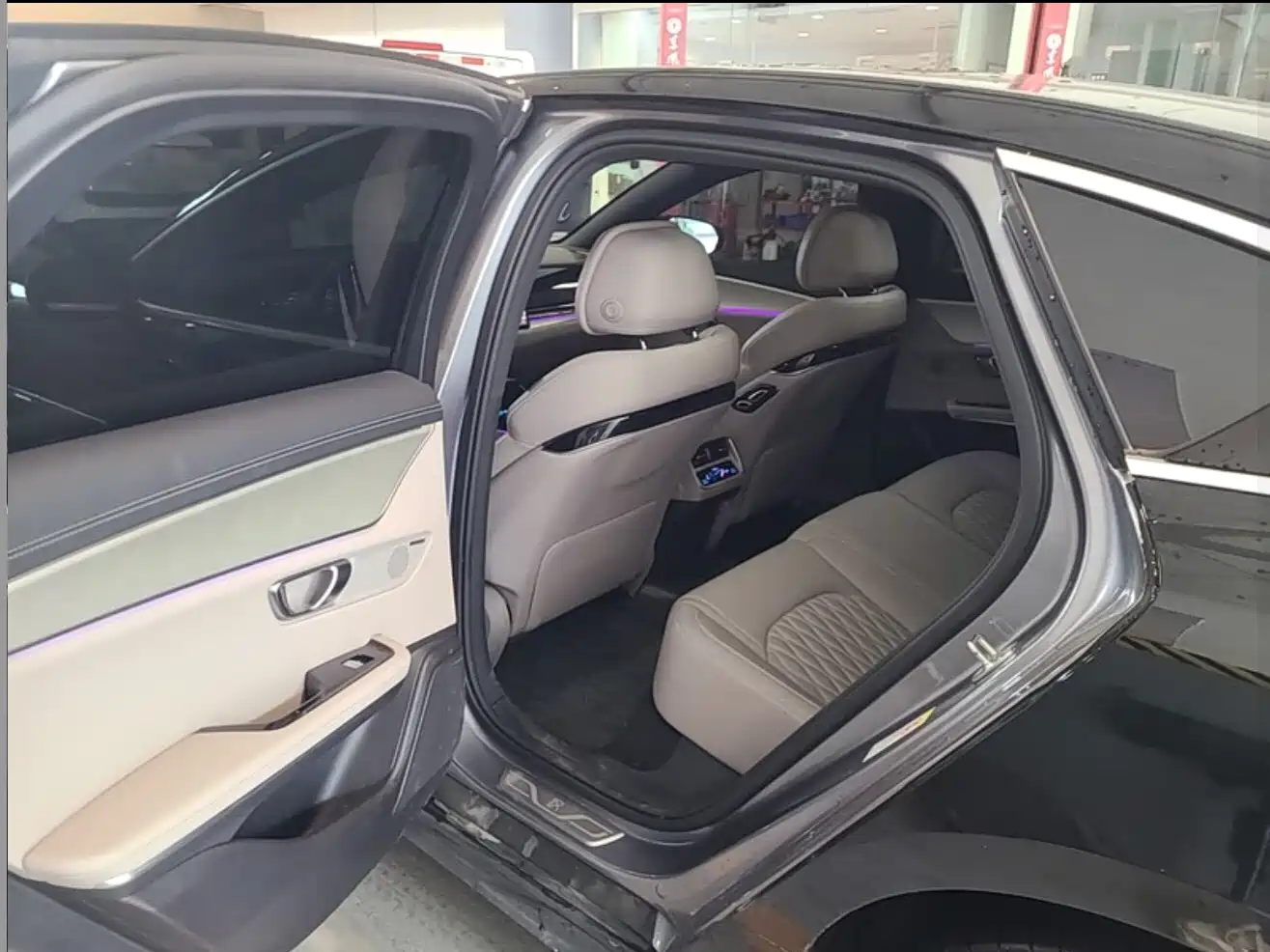 BYD Han 2025 DM-i 125KM Premium фото 5